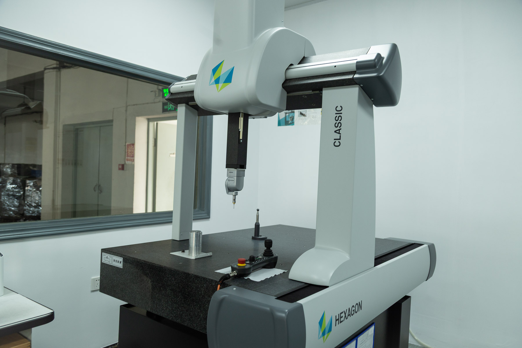 Profile projector and tooling